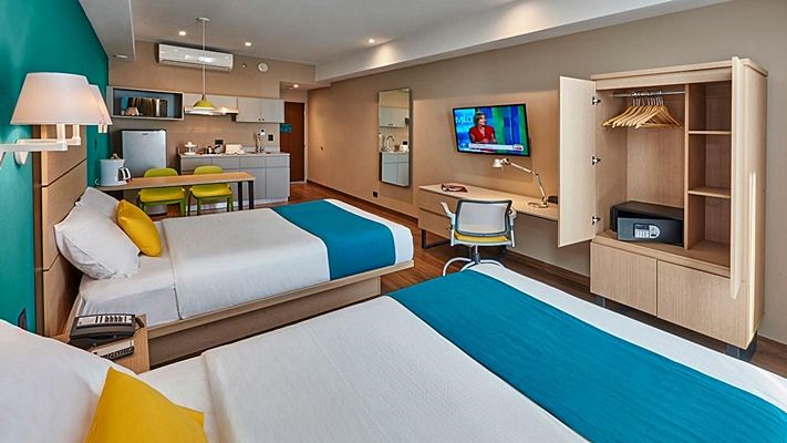 City Express Suites By Marriott Cancun Aeropuerto Экстерьер фото